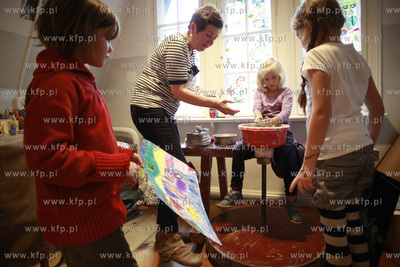 Sopot. Mlodzieżowy Dom Kultury. Zajęcia plastyczne...