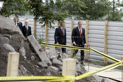 Gdansk. Uroczystosc wmurowania kamienia wegielnego...