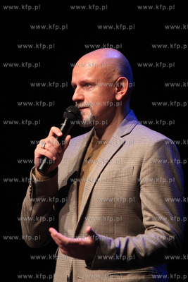 Sopot Jazz Festival 2014. Koncert trio w skladzie Jon...