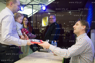 Galeria Bałtycka w Gdańsku. Empik. Spotkanie z Tomaszem...