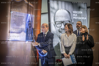 Odsłonięcie tablicy w ogrodzie zimowym Europejskiego...