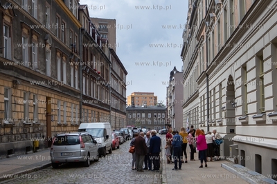 Przekazanie sześciu rodzinom kluczy do nowo wyremontowanej...