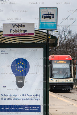 Antyunijna kampania  podkreślająca negatywną rolę...