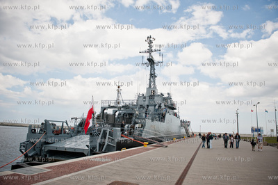 Port w Gdyni. Basen Prezydencki. Z okazji XII Baltyckich...