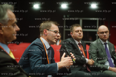 Gdansk. Centrum konferencyjno-wystawiennicze Amber...