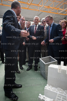 Gdynia. Uroczyste otwarcie nowych obiektow
Pomorskiego...