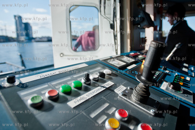 Gdynia. Nabrzeze Pomorskie. Udostepniona do zwiedzania...