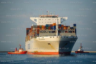 Gdansk. Terminal kontenerowy DCT. Kolejne zawiniecie...