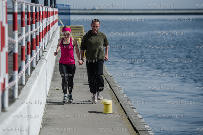 Gdynia. Morderczy trening przygotowujacy do zawodow...