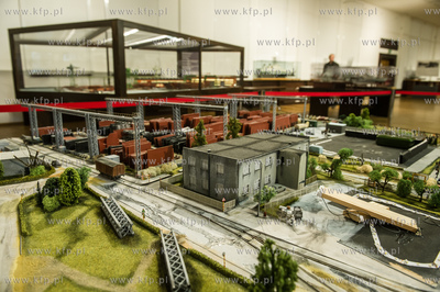 Montaż dioramy w historycznej Sali BHP Stoczni Gdańskiej,...