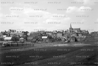 Panorama Skarszew. Po prawej widoczny fragment murow...