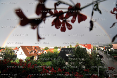 Tecza nad Rumia kolo Gdyni (pow. wejherowski)  tuz...