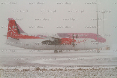 Gdansk, Rebiechowo. Akcja zima w Porcie Lotniczym Gdansk...