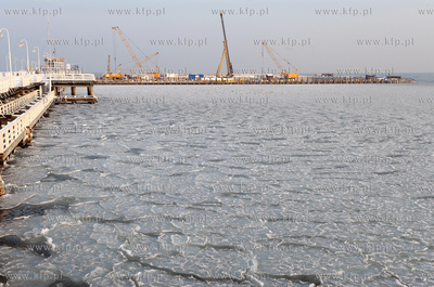Sopot. Mroz znacznie ponizej 10 stopni spowodowal zamarzniecie...