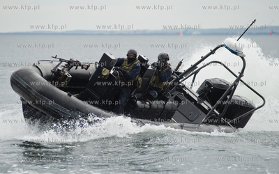 Gdynia. Torpedownia na terenie portu wojennego na Oksywiu....