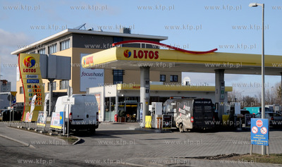 Ceny paliw na stacji Lotos
23.03.2011
Fot. Andrzej...