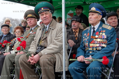 Braniewo. Ponad 300 motocyklistow z Rosji i Polski...
