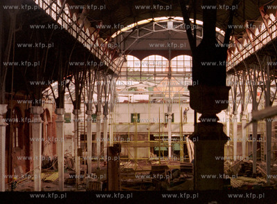 Prace konserwatorskie przy renowacji Hali Targowej...
