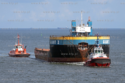 Gdanska Stocznia Remontowa SA zakupila duza barke zanurzalna...
