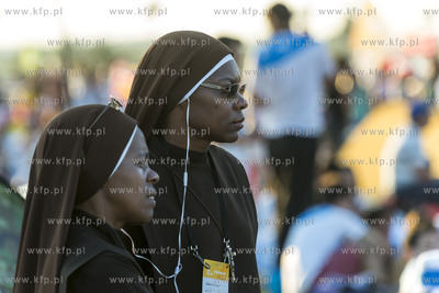 Młodzi z całego świata w sobotę, w przedostatni...
