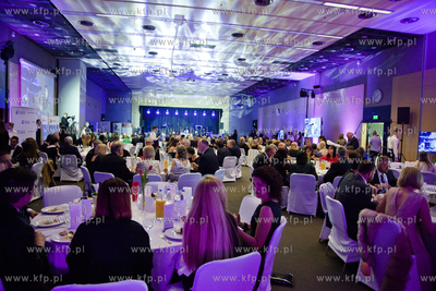 Gdansk. Amber Expo. IX  charytatywny Bal z Sercem Fundacji...