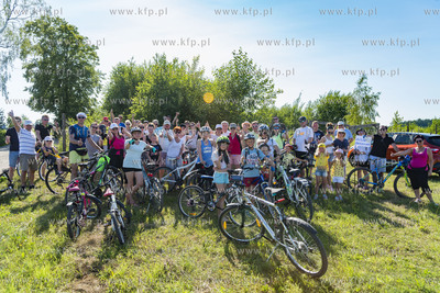 I “Rajd Dookoła Dobrzewina” organizowany przez...