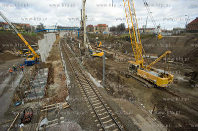 Budowa przystanku SKM Gdansk Srodmiescie. 5.11.2013...