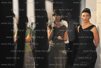 Wernisaz wystawy Doroty Nieznalskiej (nz) "Miasto Zdarzenie...