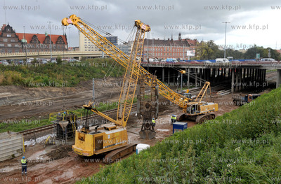 Gdansk. Prace budowlane przy budowie nowego przystanku...