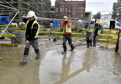 Budowa Forum Gdańsk,  kompleksu handlowo-usługowego,...