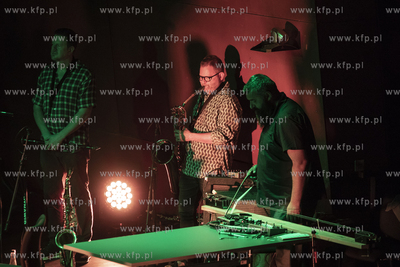Festiwal Świat Mało Znany. Koncert zespołu Caritas...
