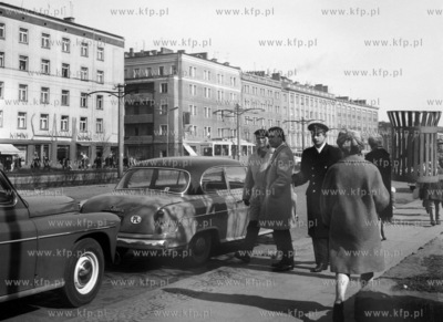 Gdansk - Wrzeszcz, ulica Grunwaldzka. (z.kosycarz1950-60_Ip_21)...