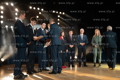 Zespół Szkół Łączności w Gdańsku. Gala kończąca...