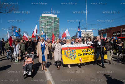 Gdańsk. Marsz "Polska za pokojem" zorganizowany przez...
