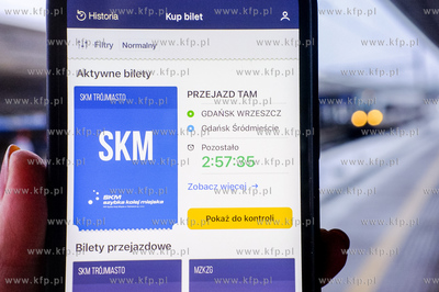 Bilet elektroniczny na SKM w aplikacji  "Jak dojadę"....