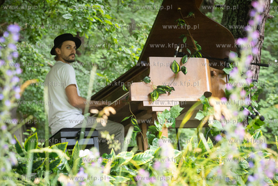 Sopot. Łysa Góra. Festiwal „Piano w naturze Sopot”....