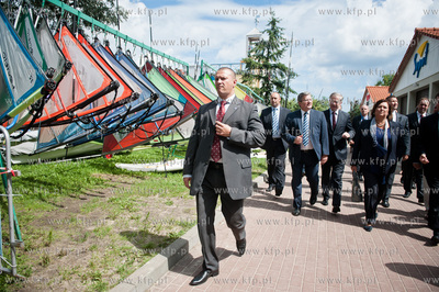 Sopot. Plaza przy Sopockim Klubie Zeglarskim. Ceremonia...