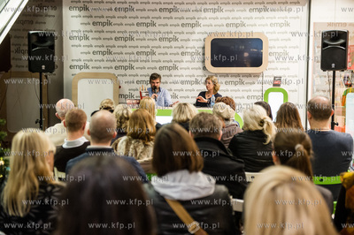 Gdansk. Salon Empik w C.H. Galeria Baltycka. Spotkanie...