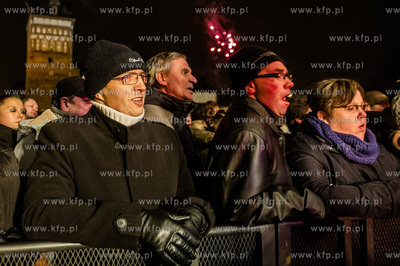 Zabawa sylwestrowa na Targu Weglowym w Gdansku. Koncert...