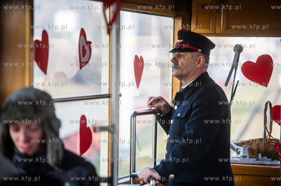 Gdansk. Walentynkowy tramwaj Konstal N z 1952 roku....