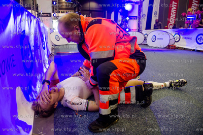 Zawodnicy na trasie I PZU Gdansk Maraton.
17.05.2015
fot....