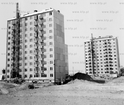 Budowa nowych wiezowcow mieszkalnych na ul. Staolarskiej...