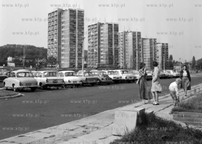 Bloki na ulicy Bazynskiego w Gdansku Oliwie. 01.10.19751pazdziernik75_z.kosycarz_p1Fot....