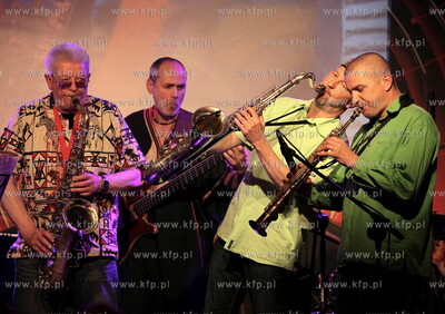 Klub Versalka w Sopocie. Koncert projektu Wojtka Staroniewicza...