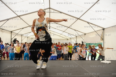Gdansk. Plac Zebran Ludowych. Festiwal MTV Gdansk Dzwiga...