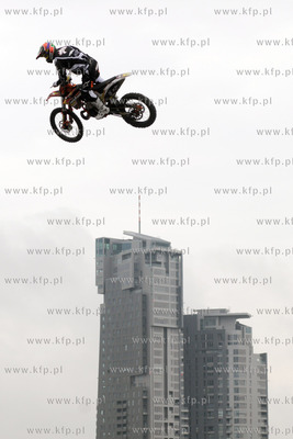 Gdynia, Skwer Kosciuszki. Red Bull X-Fighters Jams....