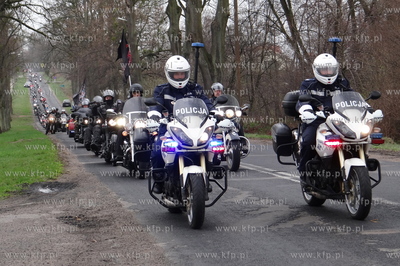Braniewo. Ponad 300 motocyklistow z Rosji i Polski...
