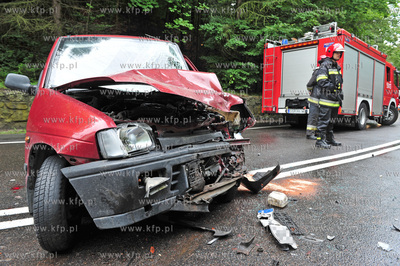 Sopot, ul. Malczewskiego. Wypadek drogowy. Kierowca...