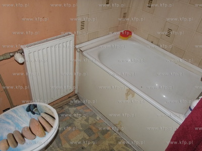 Mieszkanie niepelnosprawnego Pawla przed remontem....