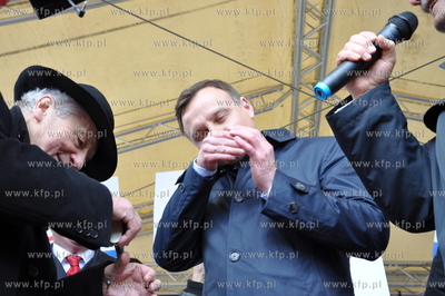 Kampania wyborcza na urzad Prezydenta RP. Kandydat...